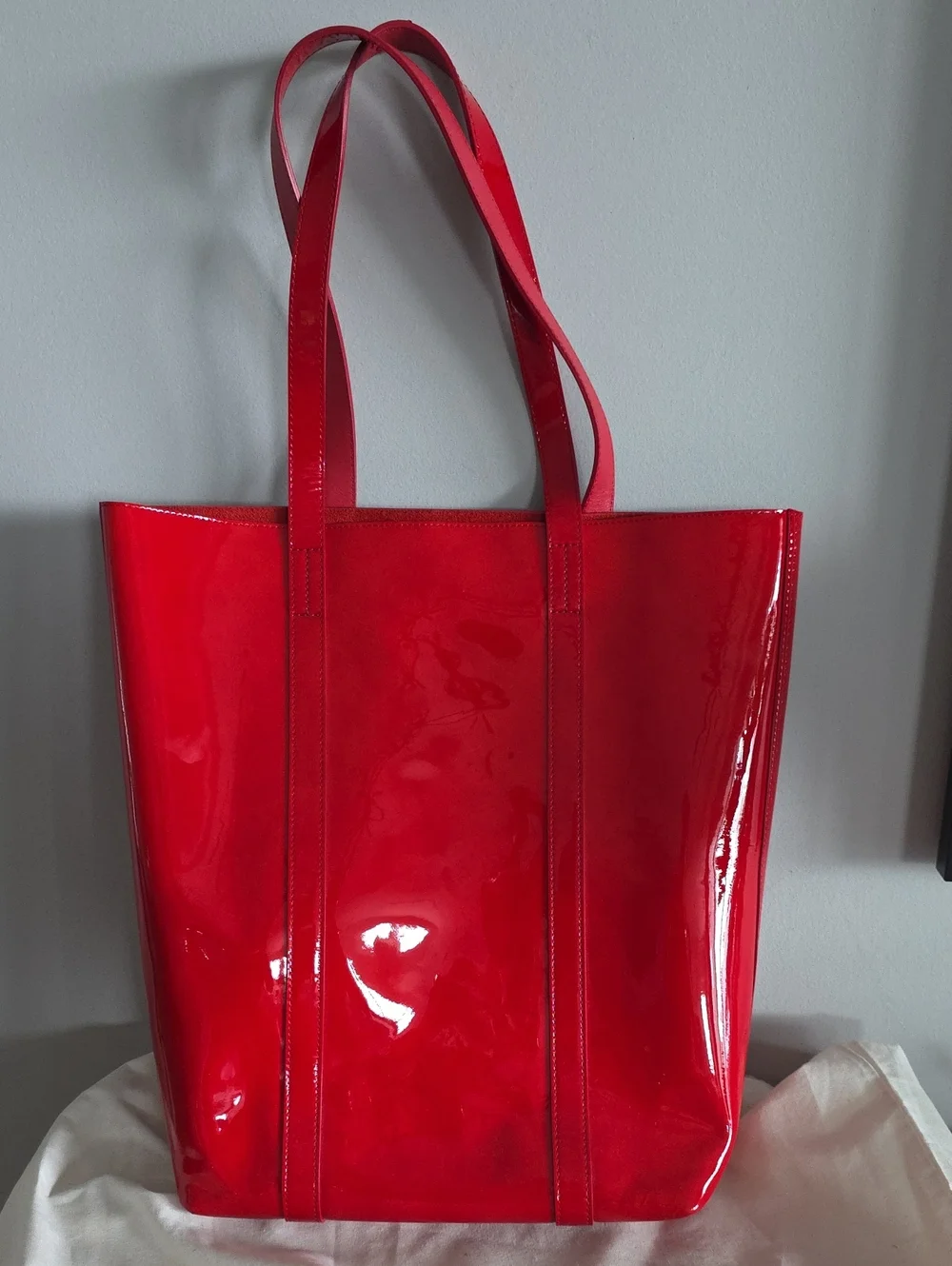 Sezane elegant red